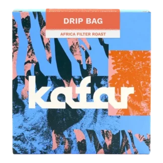 Kafar Drip Bag Africa Filter Roast - wyjątkowa kawa speciality z Afryki, zapakowana w kolorowe opakowanie z nowoczesnym designem. Idealna do parzenia metodą przelewową, zapewnia intensywny smak i aromat.