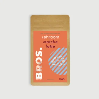 Oryginalna herbata matcha latte w opakowaniu 100g, idealna dla miłośników zdrowego stylu życia. Ta wysokiej jakości japońska zielona herbata dostarcza nie tylko wspaniałego smaku, ale również energii na cały dzień.